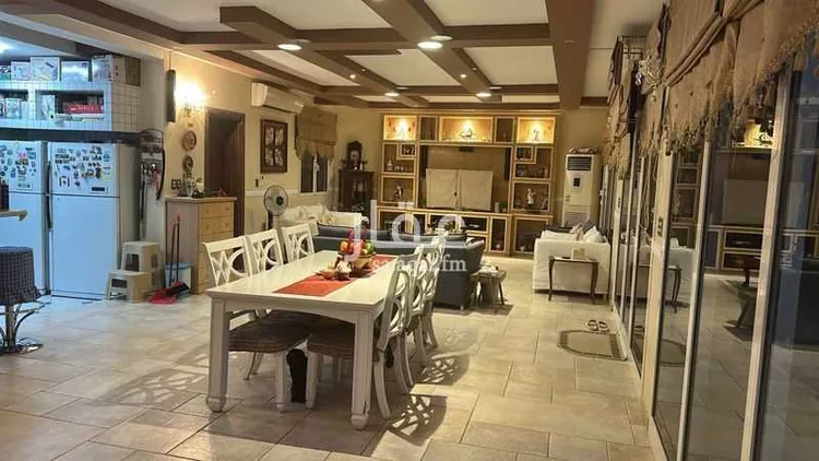 فيلا للبيع في شارع عبدالملك بن رزين, حي الورود, مدينة الرياض, منطقة الرياض صورة 2