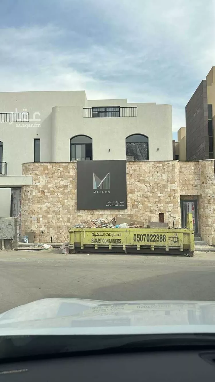 فيلا للبيع في شارع زيد بن أسامة, حي المعذر الشمالي, مدينة الرياض, منطقة الرياض صورة 5