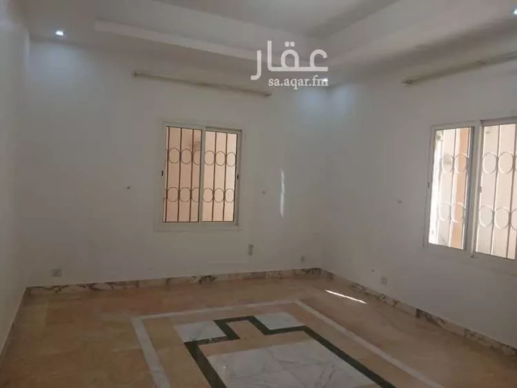 فيلا للإيجار في شارع وجية الكيلاني, حي المعذر الشمالي, مدينة الرياض, منطقة الرياض صورة 3