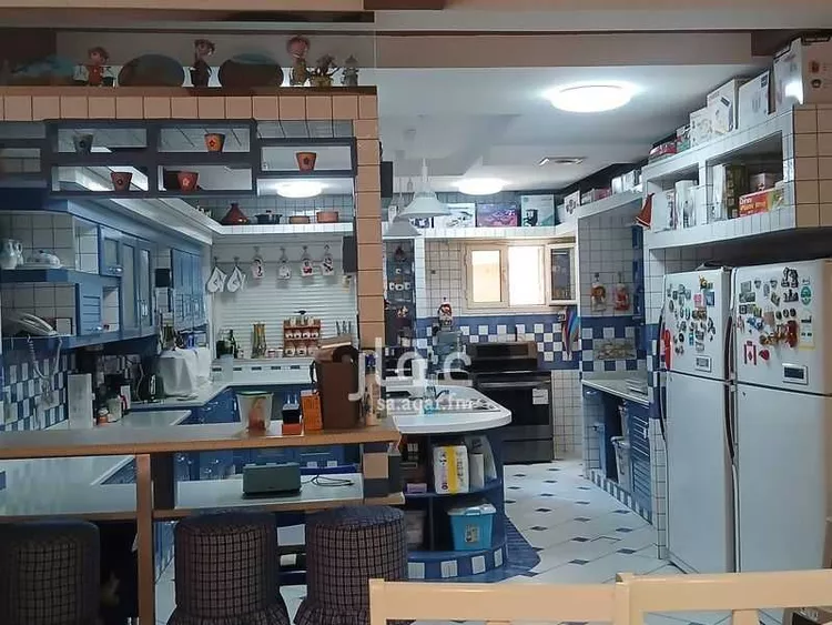 فيلا للبيع في شارع عبدالملك بن رزين, حي الورود, مدينة الرياض, منطقة الرياض صورة 4