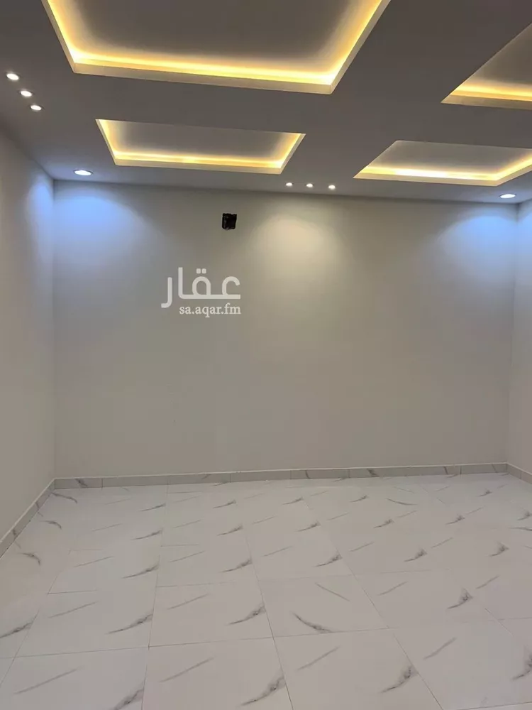 فيلا للبيع في شارع عبدالله البواب, حي بدر, مدينة الرياض, منطقة الرياض صورة 5