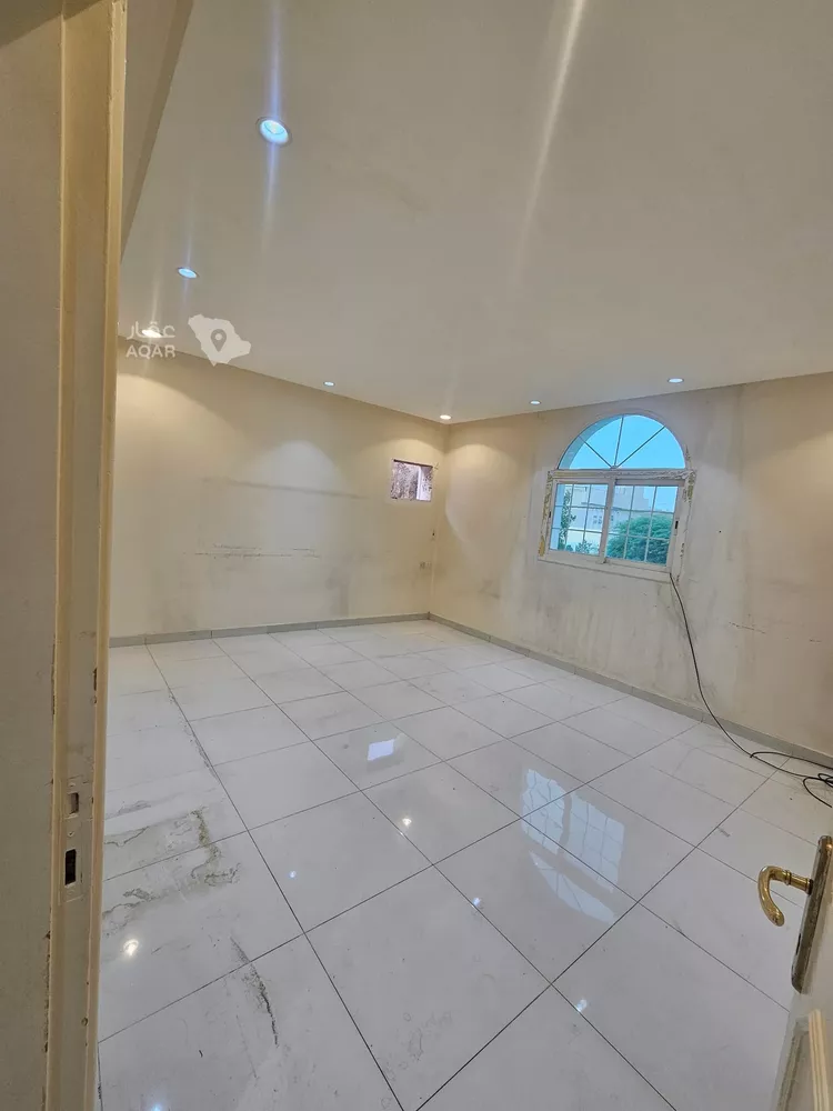 شقة للإيجار في شارع الامير ناصر بن عبدالعزيز, حي الروضة, مدينة الرياض, منطقة الرياض 4
