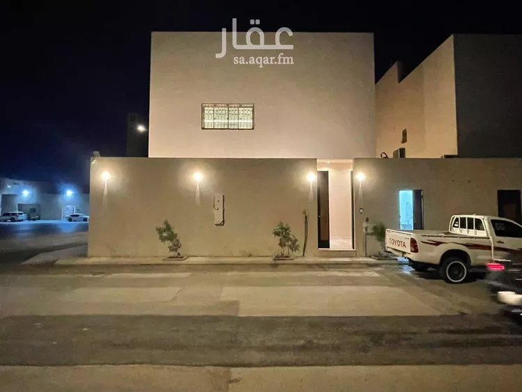 فيلا للإيجار في شارع القرينة, حي الندى, مدينة الرياض, منطقة الرياض صورة 2