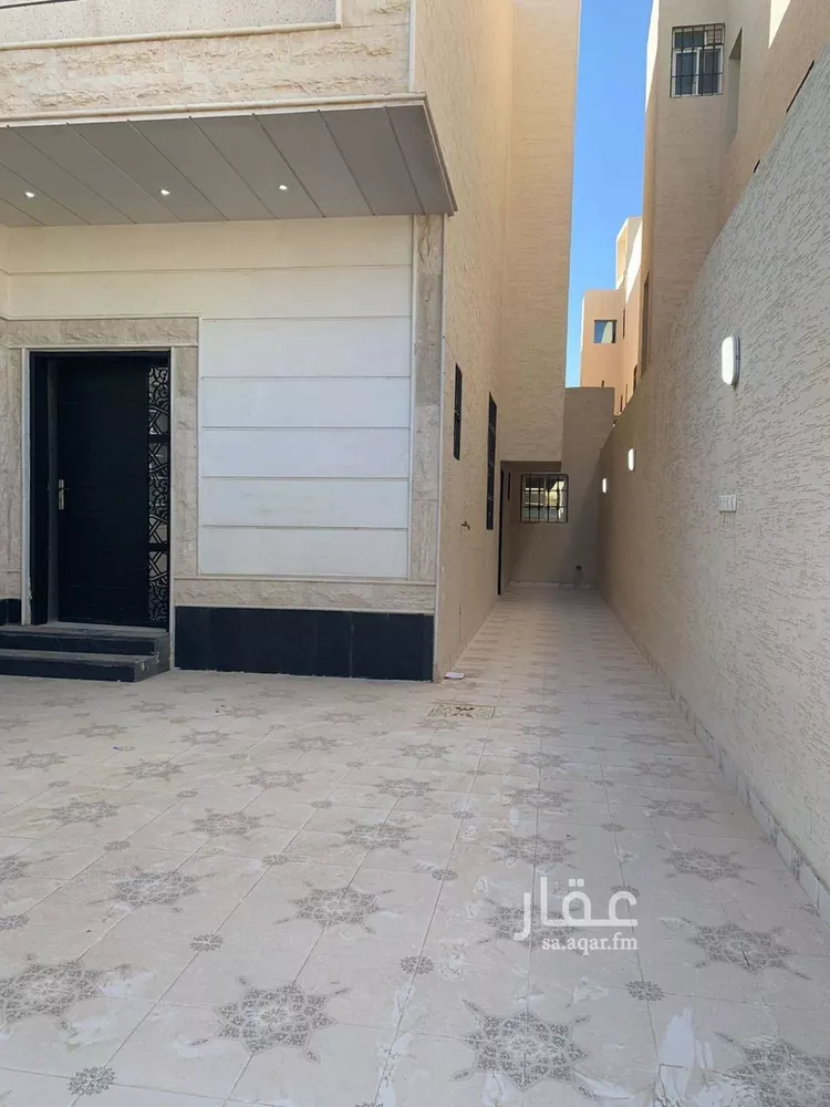 فيلا للبيع في شارع عبدالله البواب, حي بدر, مدينة الرياض, منطقة الرياض صورة 2