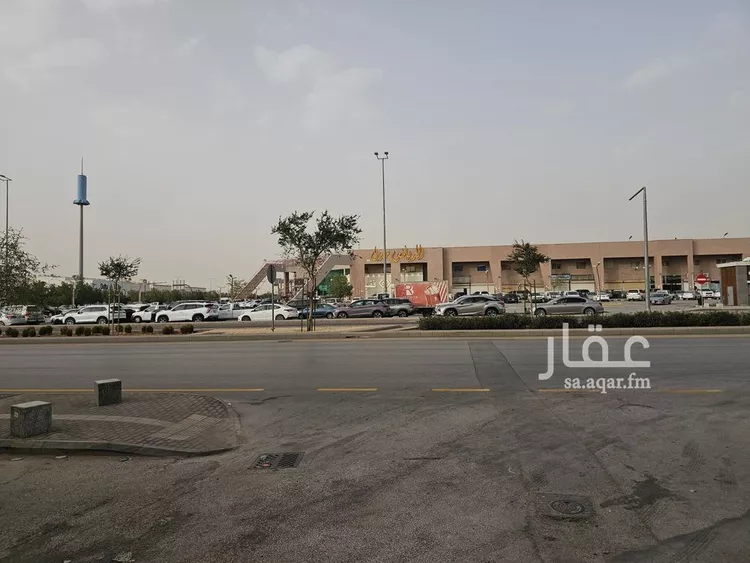 محل للإيجار في شارع خالد بن الوليد, حي الروضة, مدينة الرياض, منطقة الرياض صورة 3