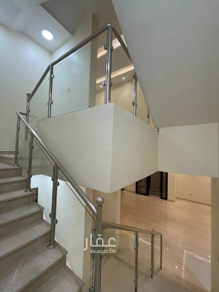 فيلا للإيجار في شارع القرينة, حي الندى, مدينة الرياض, منطقة الرياض صورة 3