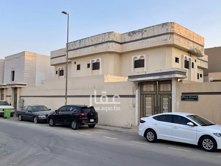 فيلا للبيع في شارع راشد بن صالح, حي الروضة, مدينة الرياض, منطقة الرياض صورة 3