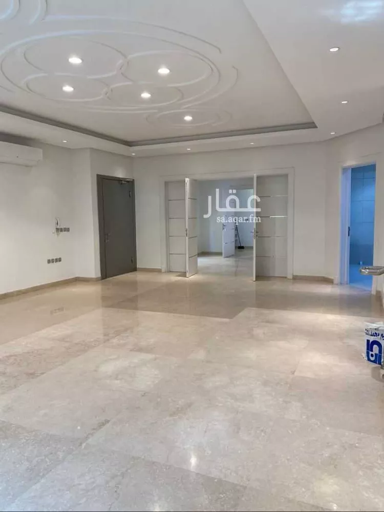 فيلا للبيع في شارع أحمد بن ميسر, حي حطين, مدينة الرياض, منطقة الرياض 12