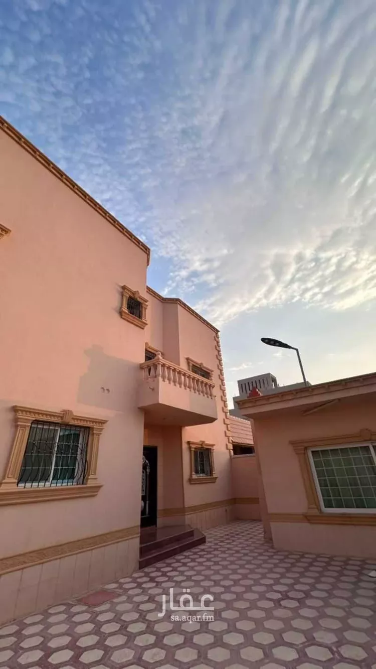 فيلا للبيع في شارع الشيخ محمد بن عبدالوهاب, حي غرناطة, مدينة المزاحمية, منطقة الرياض 9