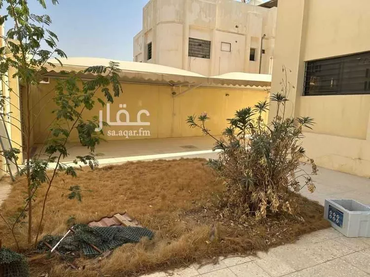 فيلا للإيجار في شارع حمزة الصيدلاني, حي العليا, مدينة الرياض, منطقة الرياض صورة 4