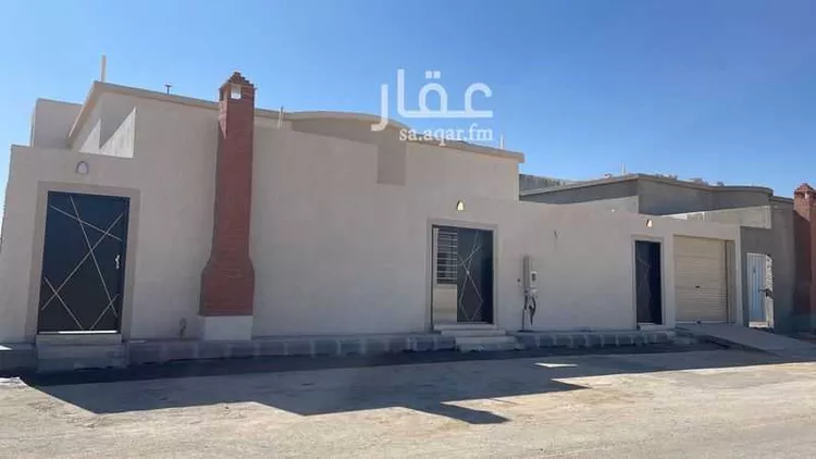 بيت للبيع في شارع ابي مسلم المؤيد, الخرج
