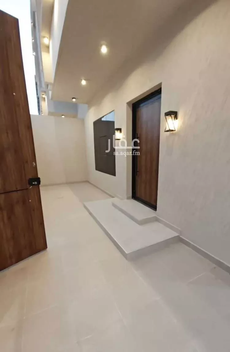 فيلا للبيع في شارع خالد ابن احمد السديري, حي الدانة, مدينة الاحساء, المنطقة الشرقية