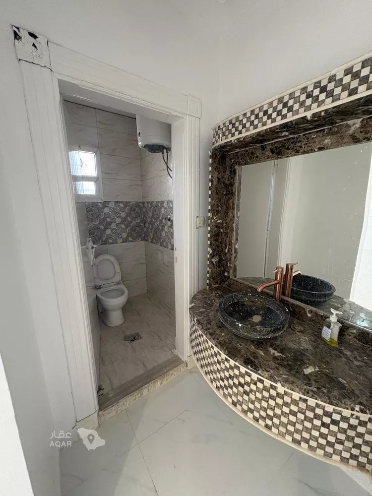 Floor for Rent in Riyadh Al Fayha 11