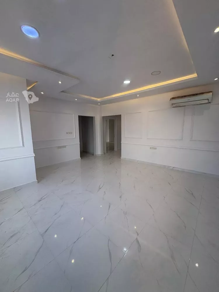 Floor for Rent in Riyadh Al Fayha 10