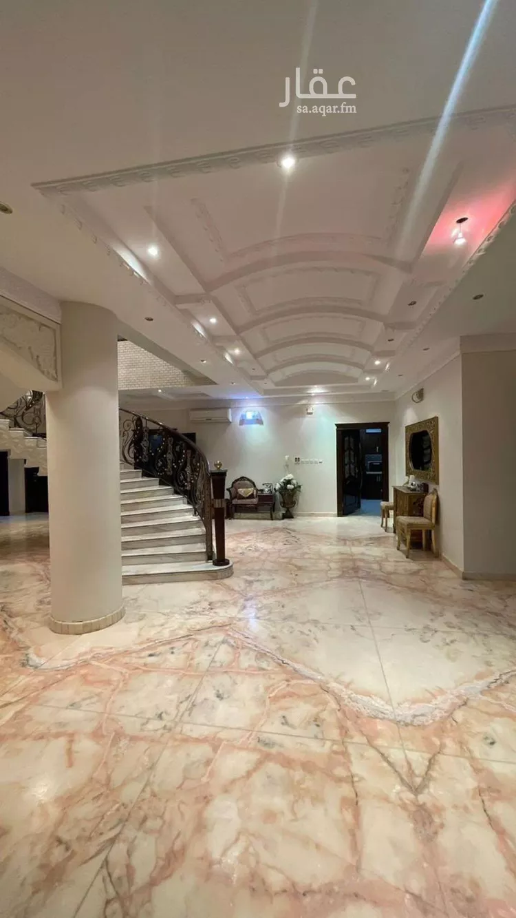 فيلا للبيع في شارع الجارة, حي لبن, مدينة الرياض, منطقة الرياض صورة 2
