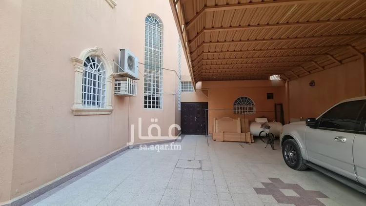 فيلا للبيع في شارع السهي, حي شبرا, مدينة الرياض, منطقة الرياض 10