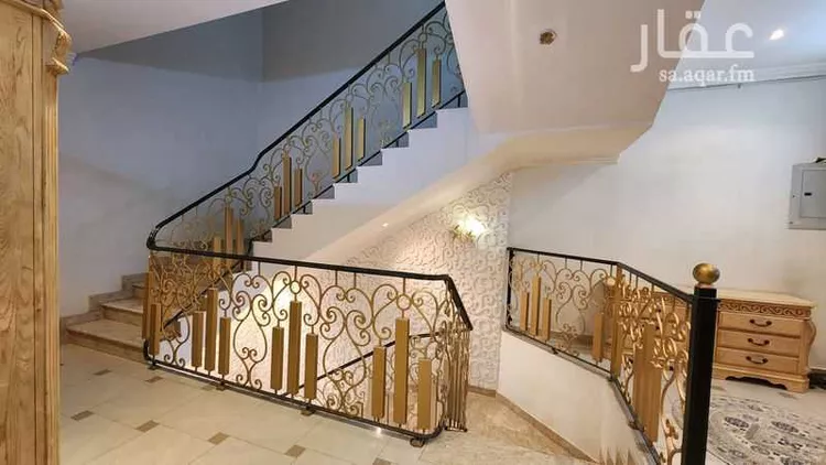 فيلا للبيع في شارع فتيان بن أحمد, حي شبرا, مدينة الرياض, منطقة الرياض 11