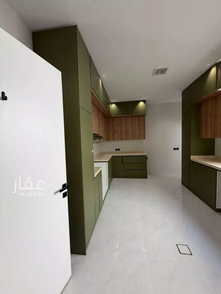 فيلا للإيجار في شارع أم أيمن المحدثة, حي العريجاء الغربي, مدينة الرياض, منطقة الرياض 6
