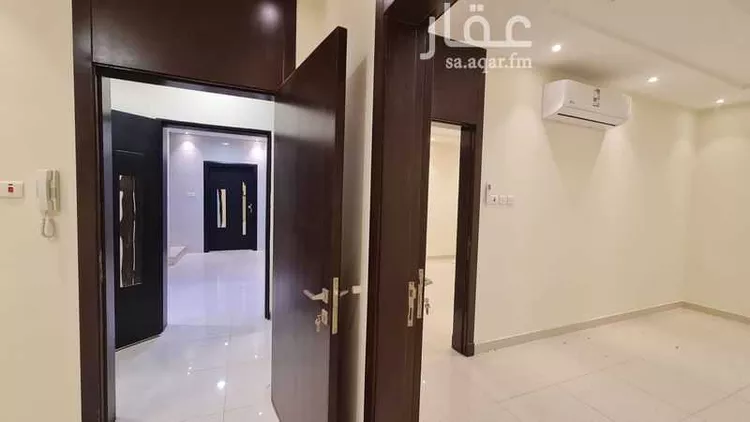 شقة للإيجار في شارع بديع الزمان الهمذاني, حي الزهرة, مدينة الرياض, منطقة الرياض صورة 5
