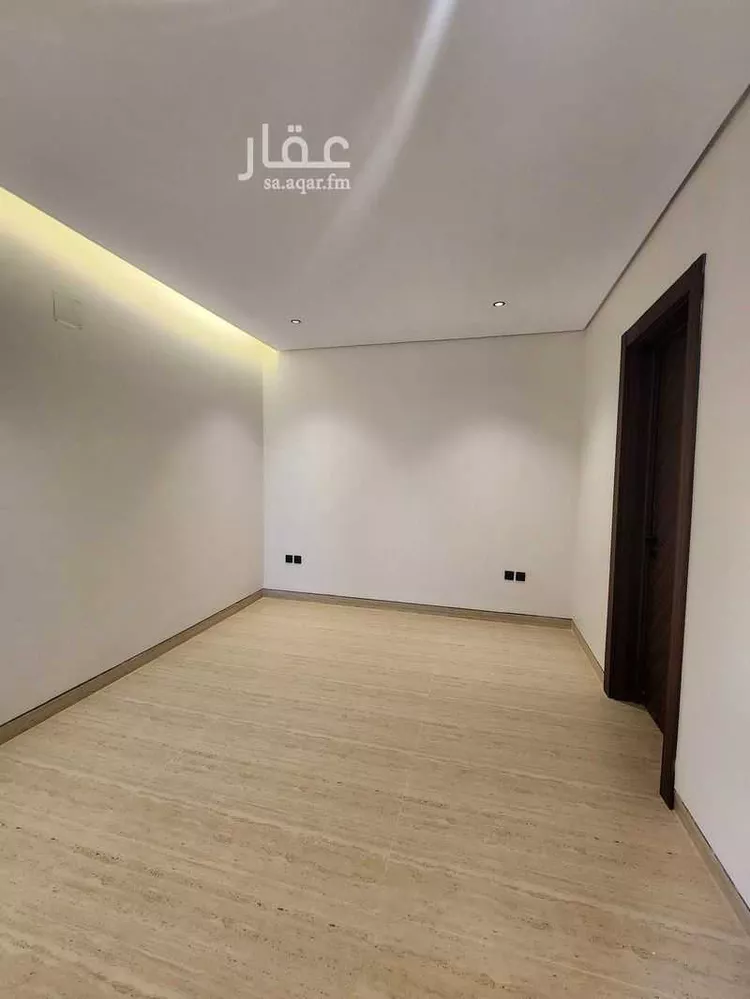 فيلا للبيع في شارع عبيدالله بن سهيل الأنصاري, حي العوالي, مدينة الرياض, منطقة الرياض صورة 5