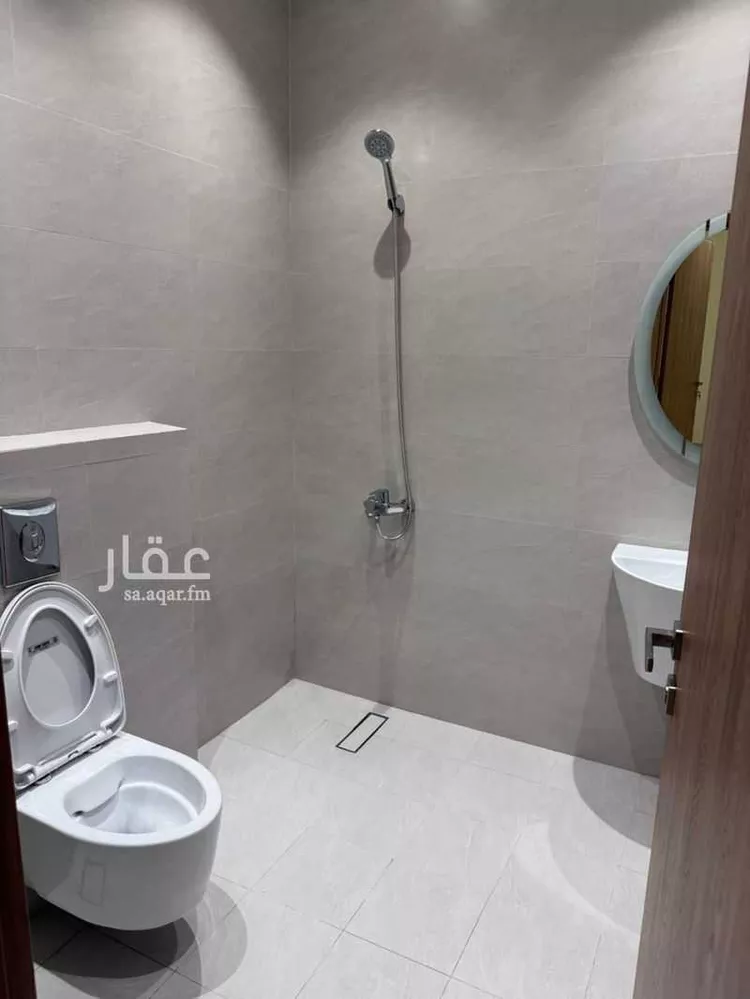 فيلا للإيجار في شارع عبدالله الوابل, حي السويدي الغربي, مدينة الرياض, منطقة الرياض صورة 4