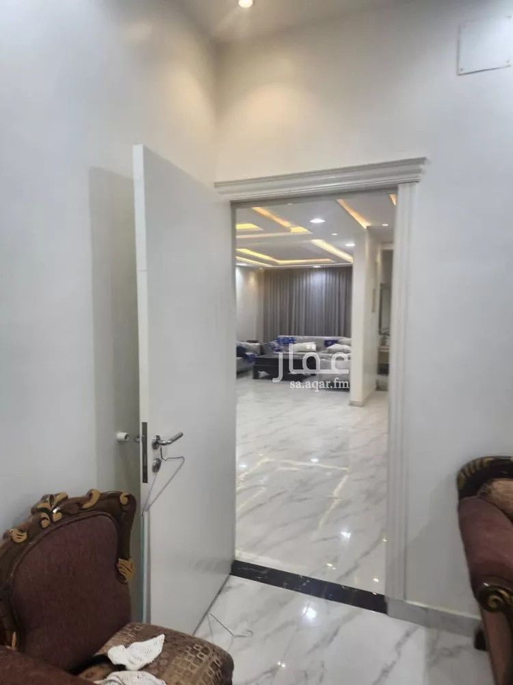 فيلا للإيجار في شارع عبدالقادر السعدي, حي عكاظ, مدينة الرياض, منطقة الرياض صورة 4