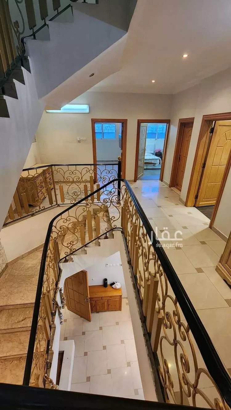 فيلا للبيع في شارع فتيان بن أحمد, حي شبرا, مدينة الرياض, منطقة الرياض 24