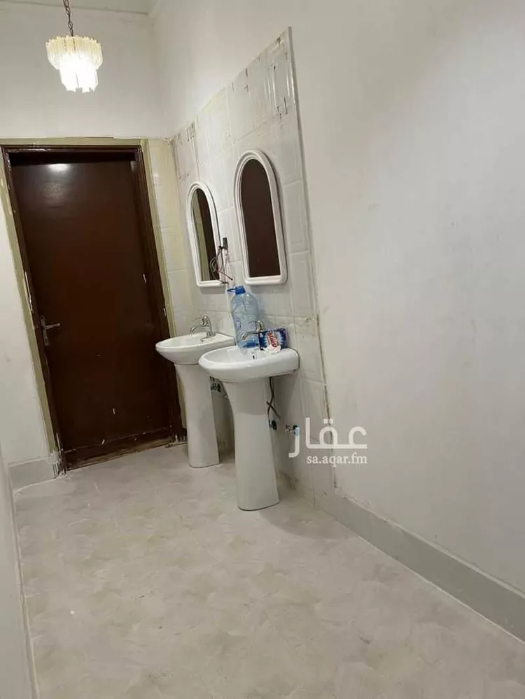 فيلا للبيع في شارع ابن هلال المقدسي, حي السويدي, مدينة الرياض, منطقة الرياض صورة 4