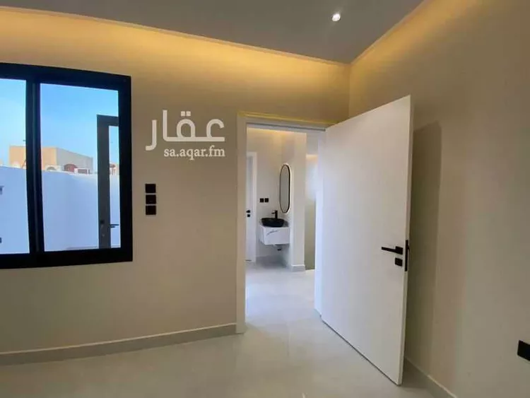 فيلا للإيجار في شارع أم أيمن المحدثة, حي العريجاء الغربي, مدينة الرياض, منطقة الرياض 21