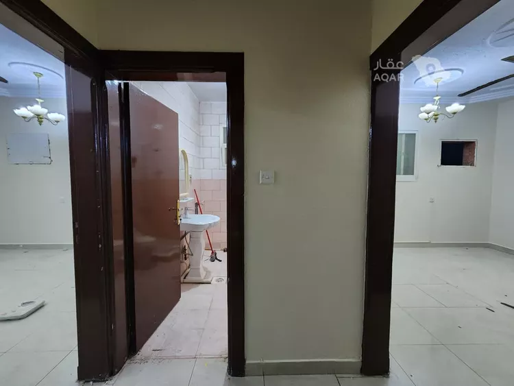 Apartment for Rent in Riyadh Shubra 4