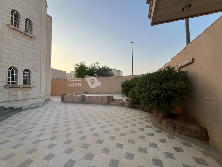 فيلا للبيع في شارع أبي محمد العلاف, حي الزهرة, مدينة الرياض, منطقة الرياض 8