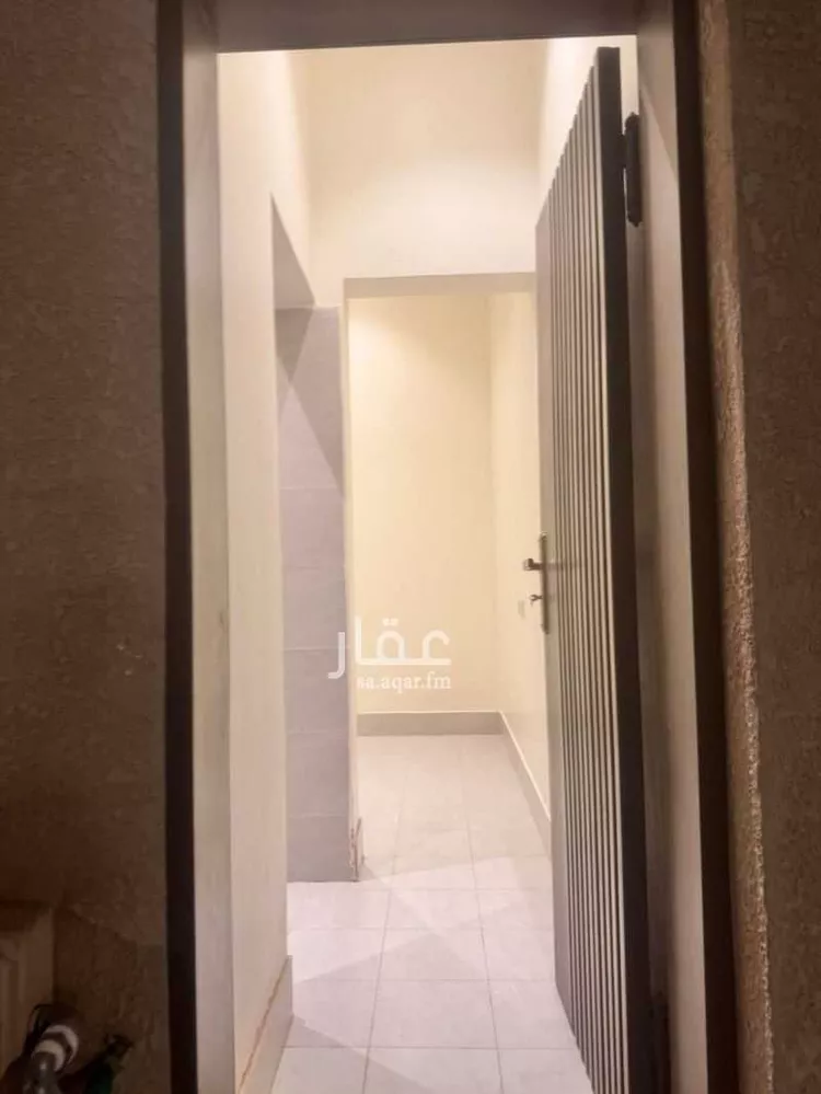 غرفة للإيجار في شارع عبدالله الوابل, حي السويدي الغربي, مدينة الرياض, منطقة الرياض صورة 2