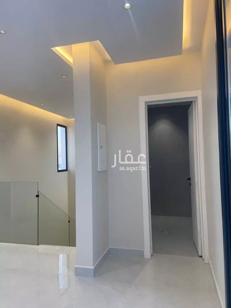 فيلا للإيجار في شارع أم أيمن المحدثة, حي العريجاء الغربي, مدينة الرياض, منطقة الرياض 9