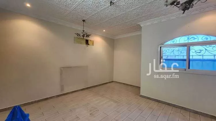 فيلا للبيع في شارع فتيان بن أحمد, حي شبرا, مدينة الرياض, منطقة الرياض 13