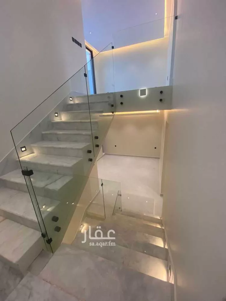 فيلا للإيجار في شارع أم أيمن المحدثة, حي العريجاء الغربي, مدينة الرياض, منطقة الرياض 20