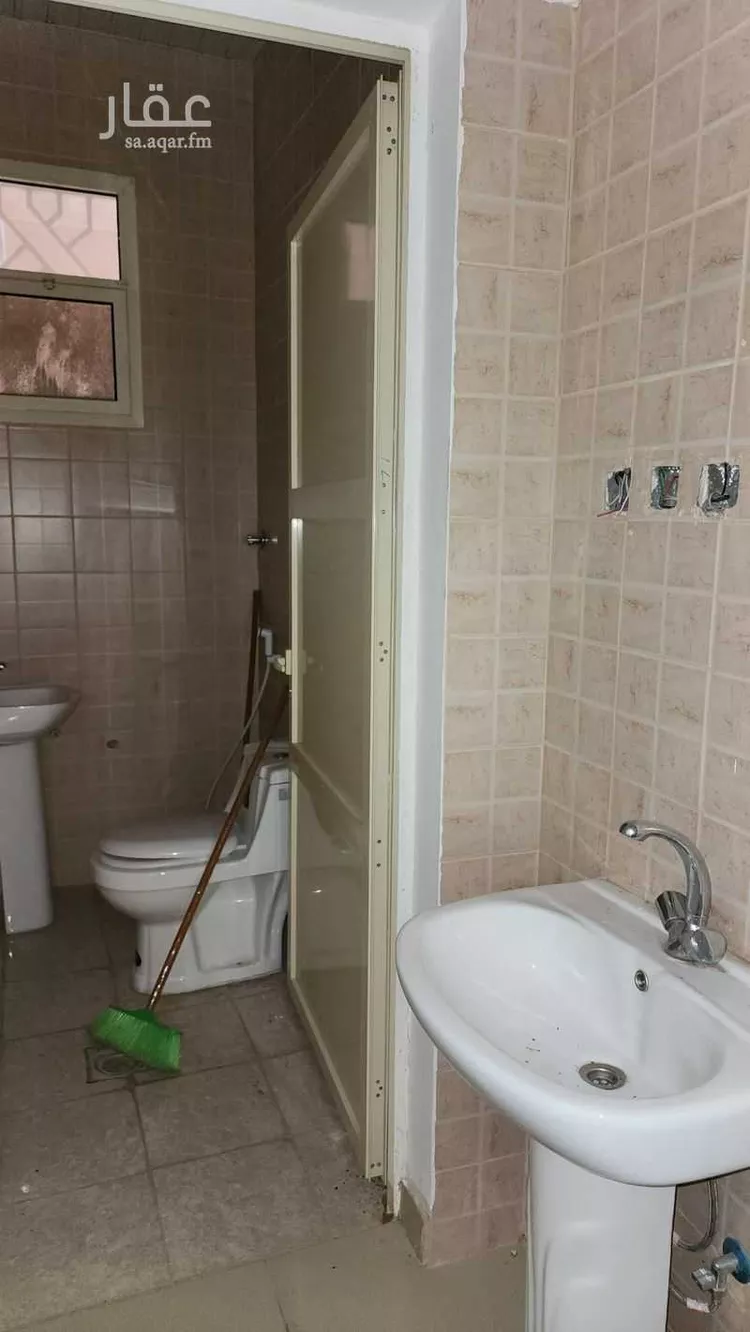 Shop for Rent in Riyadh Az Zahrah صورة 5