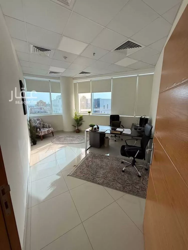 Commercial Office for Rent in Al Khobar Al Ulaya صورة 2