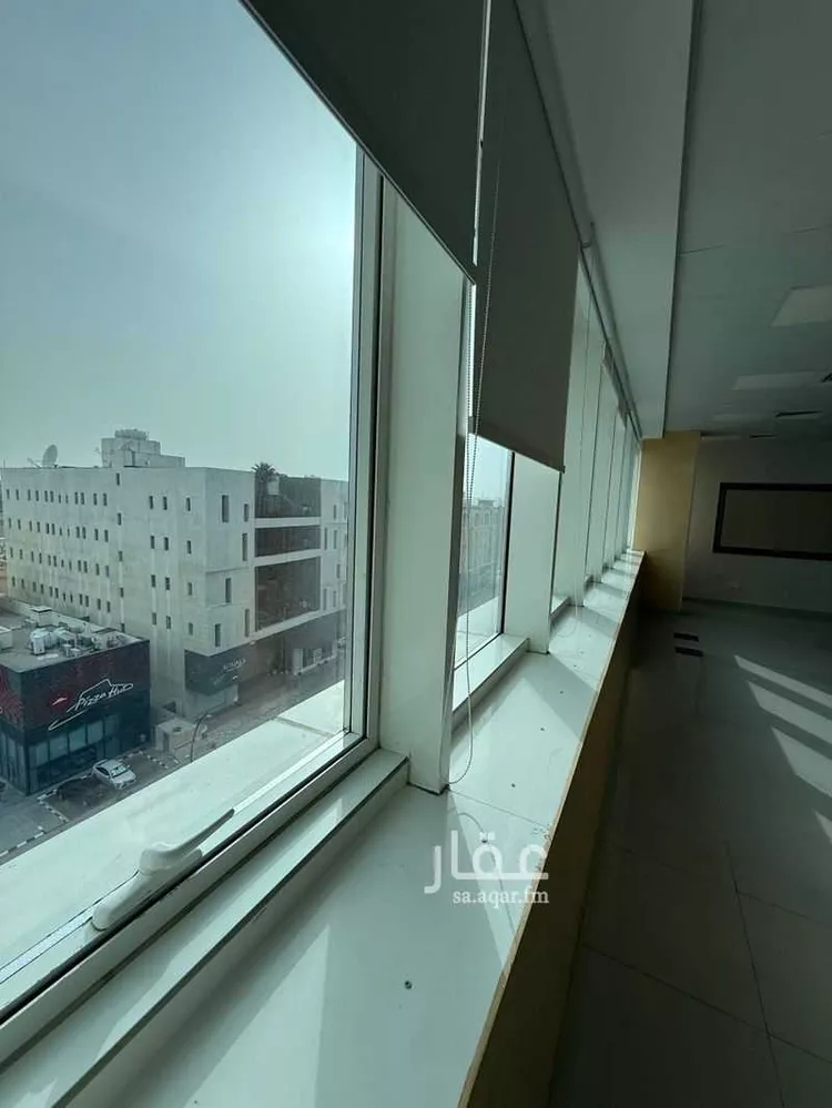 مكتب تجاري للإيجار في شارع زيد بن الخطاب, حي العليا, مدينة الخبر, المنطقة الشرقية صورة 3
