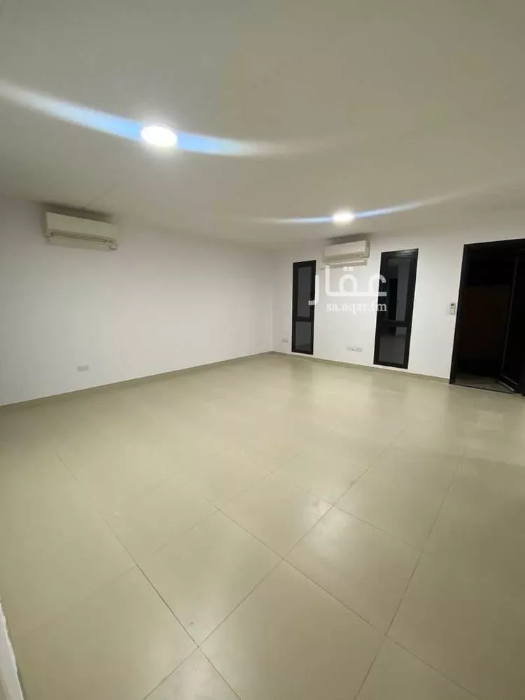 فيلا للإيجار في شارع 8 سدرة ، حي مطار الملك خالد الدولي ، الرياض ، منطقة الرياض صورة 5