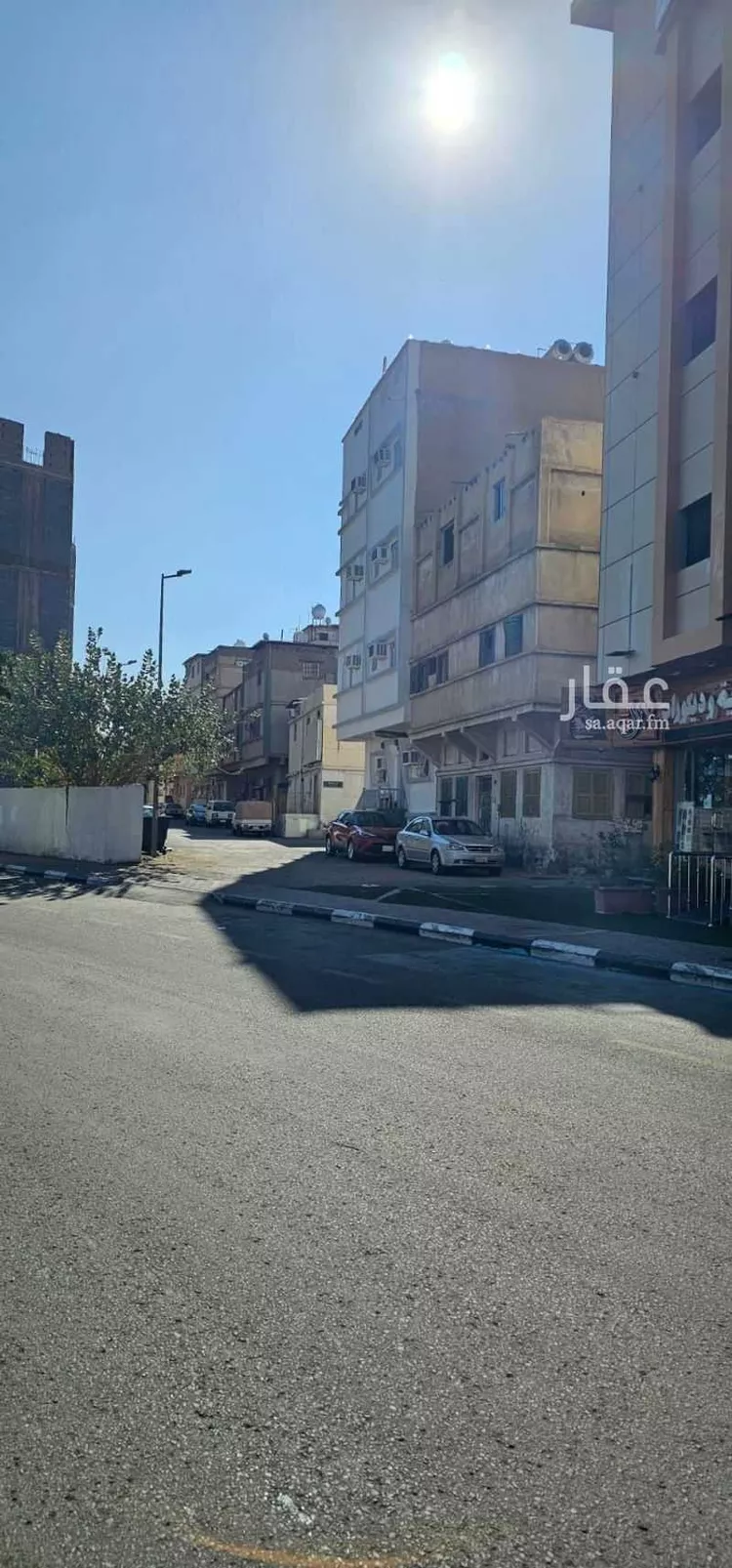 عمارة للبيع في شارع المبرز, حي الشرقية, مدينة الطائف, منطقة مكة المكرمة صورة 2