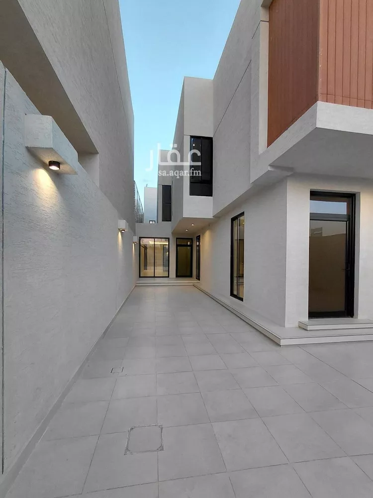 فيلا للبيع في شارع الفل, حي السيف, مدينة الدمام, المنطقة الشرقية صورة 3