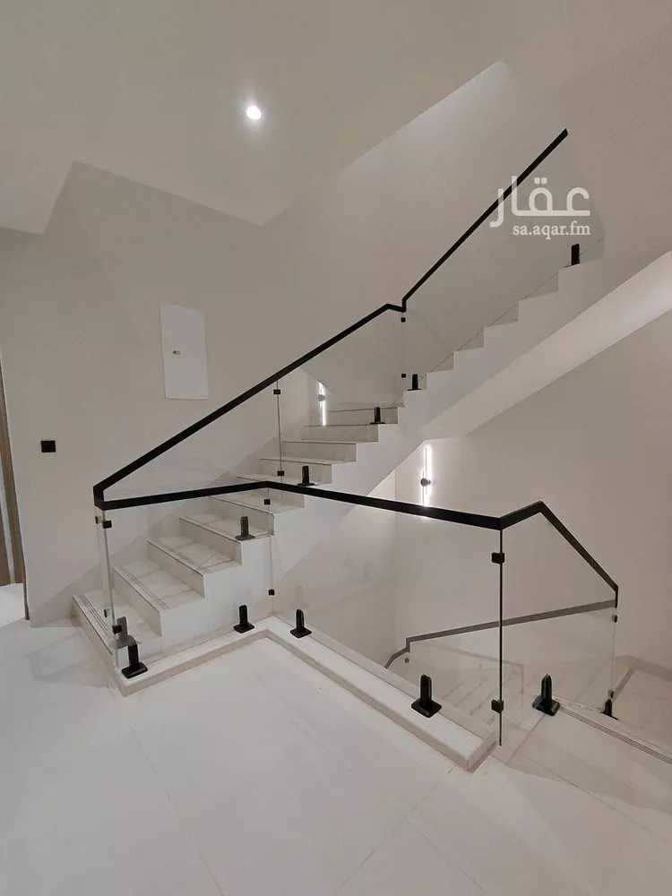 فيلا للبيع في شارع الفل, حي السيف, مدينة الدمام, المنطقة الشرقية صورة 4