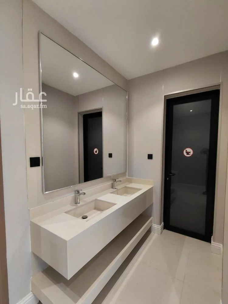 فيلا للبيع في شارع الفل, حي السيف, مدينة الدمام, المنطقة الشرقية صورة 5