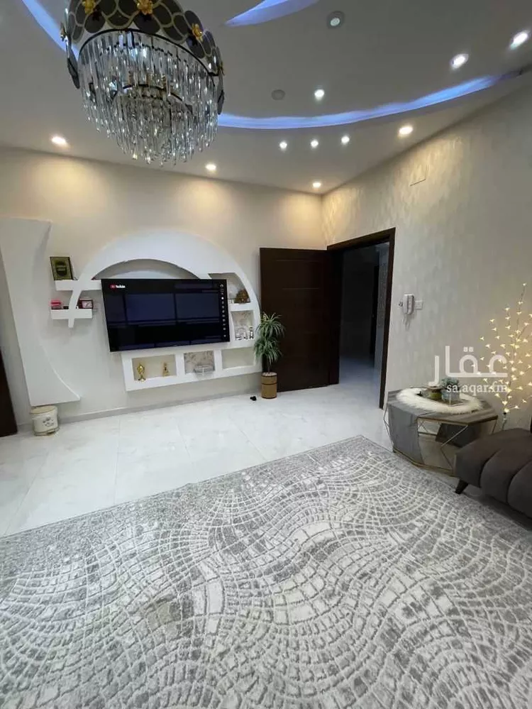 Floor for Sale in Tabuk Ar Rawdah 6