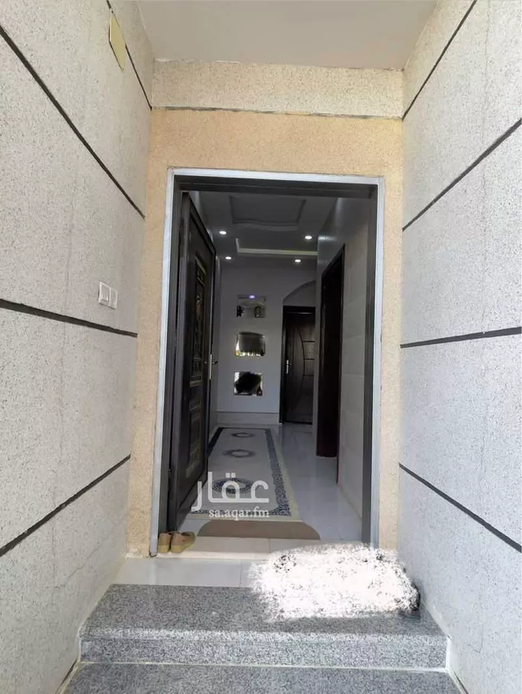 Floor for Sale in Tabuk Ar Rawdah 8