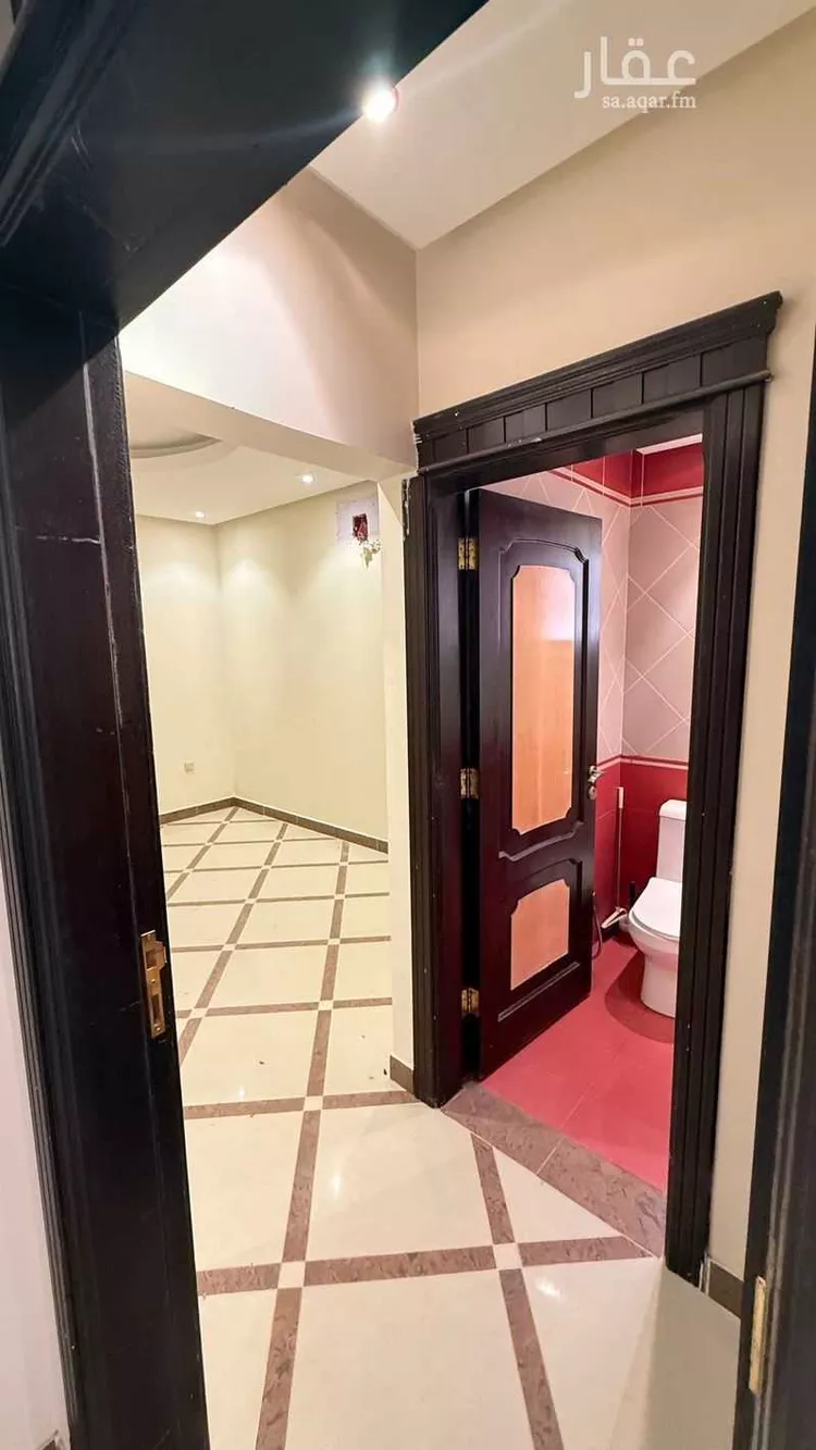 فيلا للبيع في شارع الأحمدي, حي الياسمين, مدينة الرياض, منطقة الرياض 18
