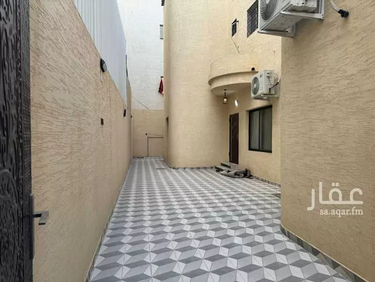 فيلا للبيع في شارع الخوش, حي السعادة, مدينة الرياض, منطقة الرياض صورة 5