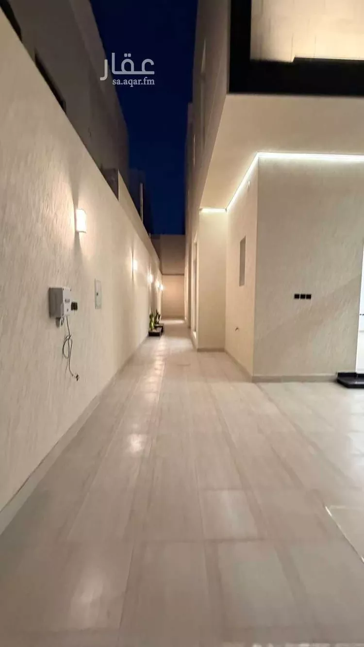 فيلا للبيع في شارع رافع بن يزيد الأنصاري, حي الصفاء, مدينة الرياض, منطقة الرياض صورة 4