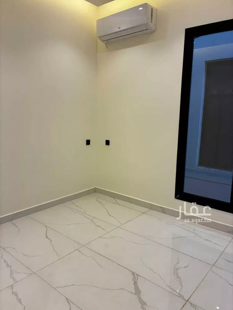 دور للبيع في شارع الصدارة, حي السعادة, مدينة الرياض, منطقة الرياض 6