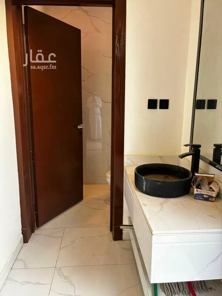 فيلا للبيع في شارع الصدارة, حي السعادة, مدينة الرياض, منطقة الرياض 14